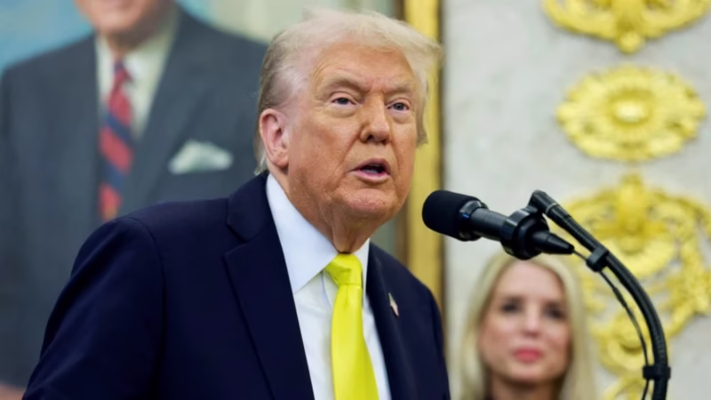 Trump autoriza operaciones encubiertas de la CIA en Venezuela para combatir el narcotráfico.